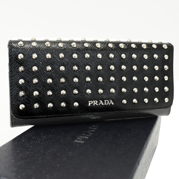 Prada Saffiano Leather Bifold Black Vernice BO Studs Wallet - Picture 1 of 8